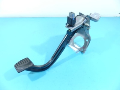 Педаль тормоза hyundai i20 ii 14-20 32800-c8100 фото №1