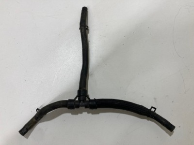 Chevrolet camaro vi 2016+ трубка патрубок шланг тройник води 23104599 фото №1