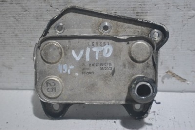 Радиатор масла mercedes vito w638 a6121880101 фото №1