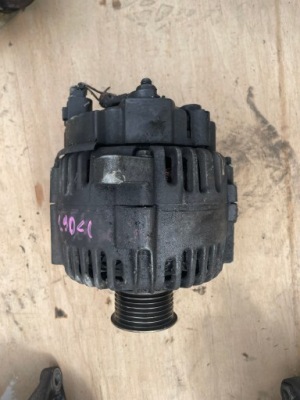Renault 1.9 dci 110a генератор 8200290215 фото №1