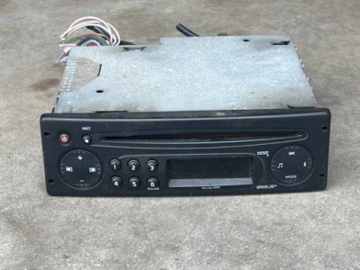 Renault kangoo i 2006 с передний панель / радиопроигрыватель cd/dvd/gps фото №1