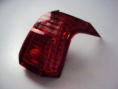 Лампа правый задняя peugeot 5008 i 2009- фото №1