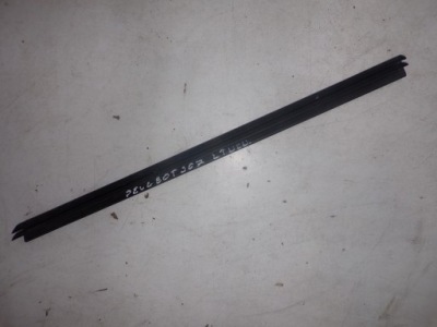Молдинг ущільнювач внутрішнє правий/лівий задня peugeot 207 фото №1