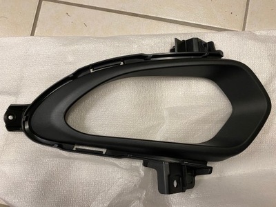 KIA CEED 12-15 DEFLECTOR GRILLE FRAME RIGHT NEW CONDITION  