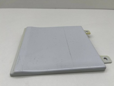 Renault trafic iii защита крышка заливной топлива 93457387 фото №1