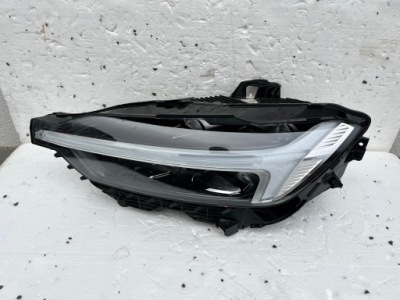 Лампа ліва volvo xc60 ii lift full led 32404705 фото №1