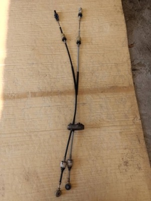 Opel insignia a 2013 троси перемикання передач 55583300 фото №1