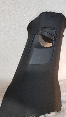 Обшивка защита правого стойка b porsche taycan фото №1