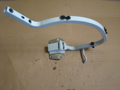 Петлі кришки багажника kpl vw jetta 5c6827302d фото №1