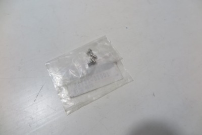 Болт шпилька двосторонній монтажна toyota lexus 90297-03007 фото №1