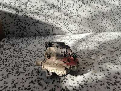 Замок двері правий задня seat altea 5p0839012 фото №1