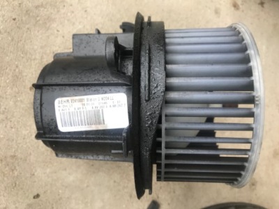 Mercedes c-klasa w204 воздуходувка воздуха 2009r фото №1