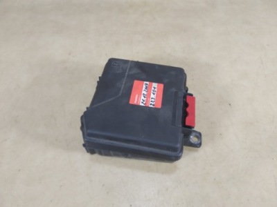 Laguna iii 2.0 dci корпус коробка запобіжників фото №1