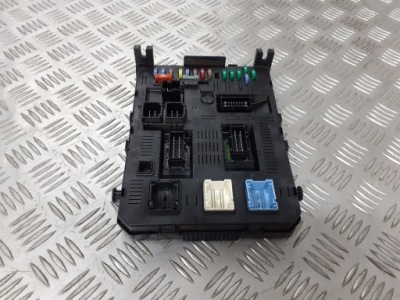 Коробка модуль bsi citroen c4 1.6 hdi 9661940480 фото №1