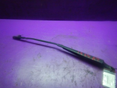 Renault modus 04-07 рычаг дворники левая 8200360823a фото №1