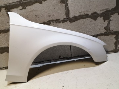 Крыло правый перед audi a4 b8 фото №1