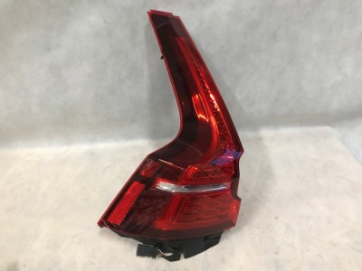 Volvo v60 ii 18- лампа задняя левая led usa фото №1