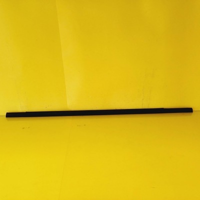 Молдинг уплотнитель правый задняя renault scenic grand ii 5 дверь nr287 фото №1