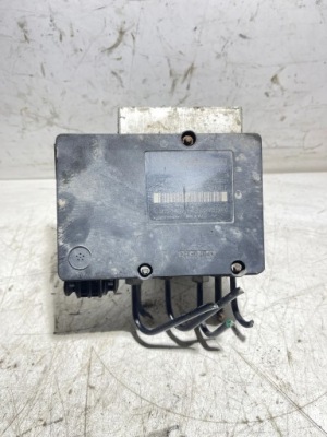 Насос abs volvo xc90 2.4 30714956 фото №1