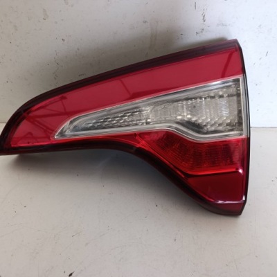 Kia sorento ii xm lift лампа кришки багажника задня права 924062p600 фото №1