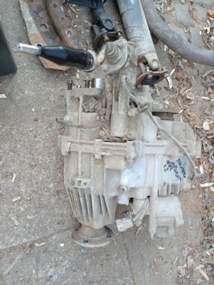 Opel frontera b 2.2 dti - редуктор автоматична коробка передач фото №1