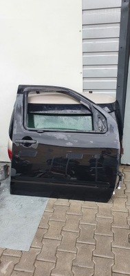 Nissan navara d40 дверь правый перед фото №1