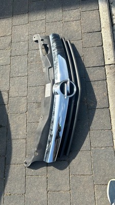 Решётка радиатора решётка радиатора opel astra h gtc фото №1