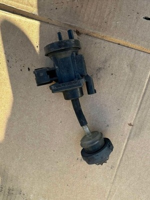 Клапан вакуумa mercedes c-klasa w203 2.2 cdi a0005450427 фото №1