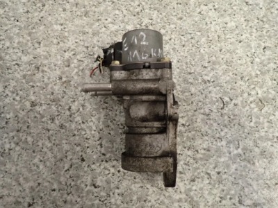 Corolla e12 verso avensis t25 2.0 d4d 116 km клапан egr фото №1