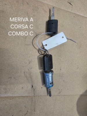 Opel meriva a corsa c combo c замок запалювання ключі фото №1