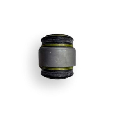 Mercedes wiele model втулка важеля задня оригінальний номер фото №1