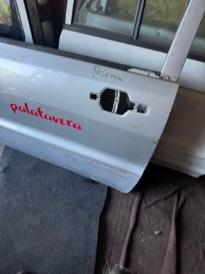 Дверь левая передние mitsubishi pajero iii 3d фото №1