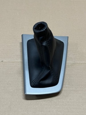 Ford focus mk3 11- чехол переключения передач фото №1