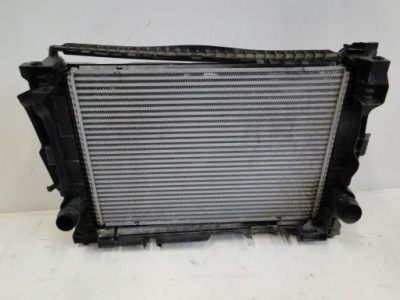 Mercedes c klasa w205 интеркулер a0995002400 фото №1