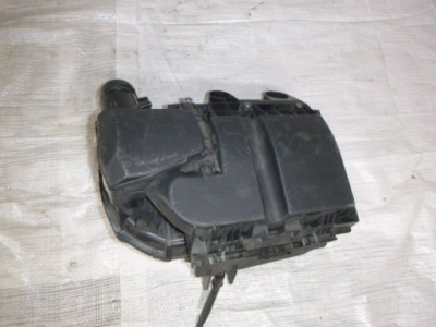 Корпус фильтра воздуха c4 picasso ii 9828002080 фото №1