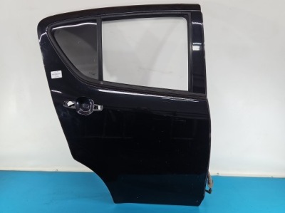 Дверей задні праве  задні suzuki splash фото №1