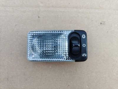 Лампа освітлення салону citroen c1 peugeot 107 фото №1