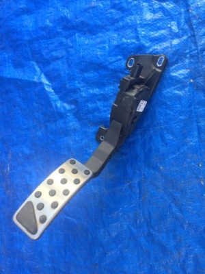 Jeep grand cherokee wk2 srt 15 16 педаль газа фото №1