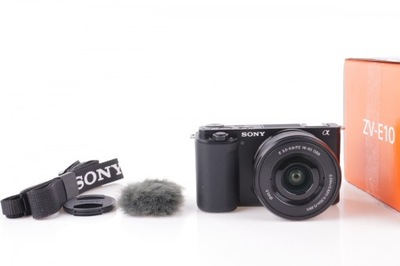 Sony ZV-E10 + Sony 16-50mm F3.5-5.6 OSS 4K