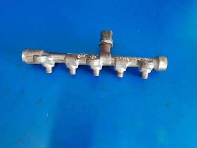 Молдинг впрыскная renault master 2.3 dci 0445214258 фото №1