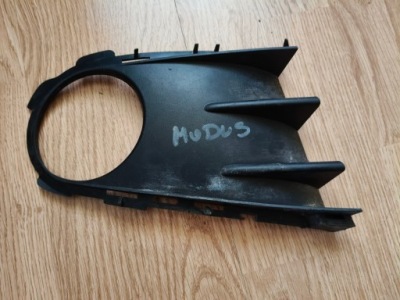 Renault modus решётка бампера правый перед фото №1