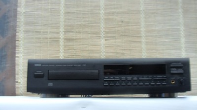 Odtwarzacz CD Yamaha CDX-660 czarny
