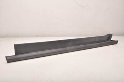 Ford transit courier накладка поріг права et76-10154-af фото №1