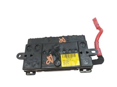 Коробка запобіжників запобіжник 3.0 d 248km range rover sport ii фото №1