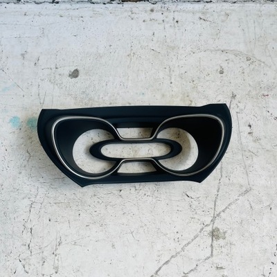 Защита спидометра рамка renault captur i 682506533r фото №1