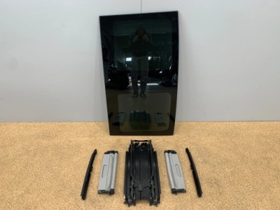 Bmw i3 люк панорама шторка комплект фото №1