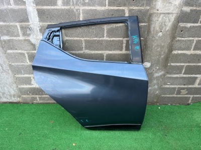 Nissan micra k14 дверь правое задние правый задняя фото №1
