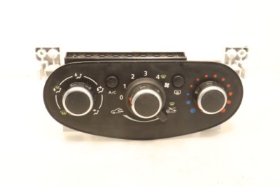 Панель керування обдув dacia logan ii t83703a фото №1