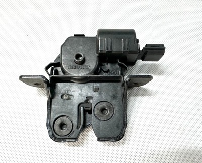 Замок кришки задня 905030003r renault fluence sedan 4pin фото №1