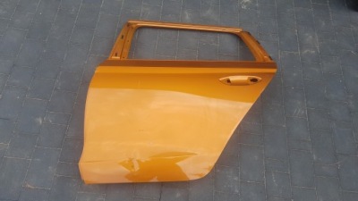 Дверь левая задняя skoda octavia iv kombi 5e7833311 фото №1